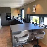 Senja Beach Lodge * Senja