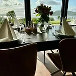 بيت للعطل Senja Beach Lodge