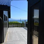 بيت للعطل Senja Beach Lodge