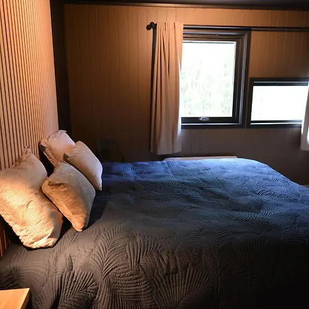 Senja Beach Lodge Senja